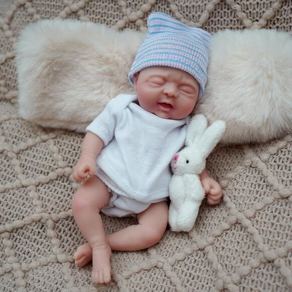 🆕7 Inch Full Body Silicone Black Baby Doll Boy  Lucy Mini Newborn Baby Dolls - Picture 2 of 4